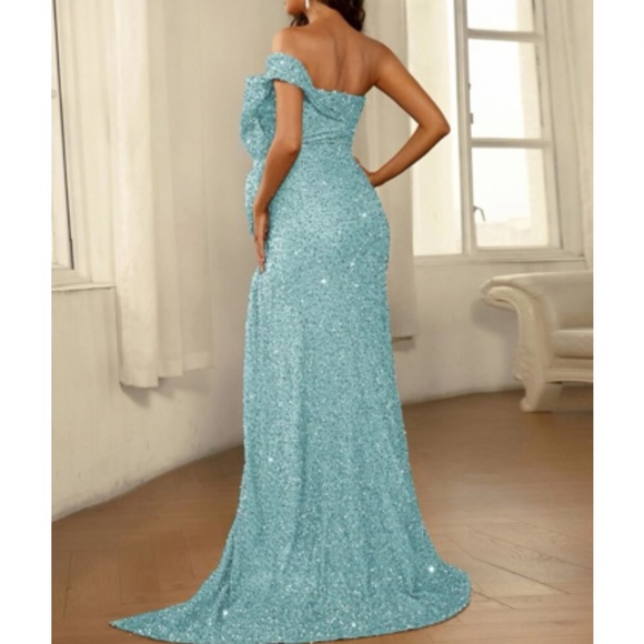 Luxe mint blue one shoulder slit thigh detail party formal maxi dress - Picture 3 of 9